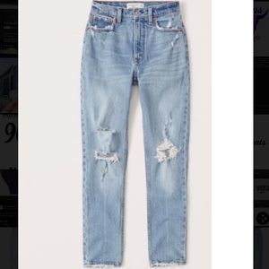 Abercrombie Medium Wash Jeans size 26